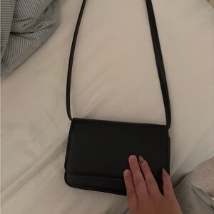 urban outfitters shoulder bag